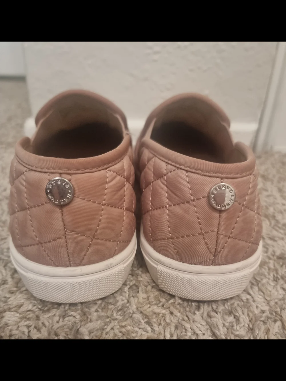 Steve Madden blush side traction
